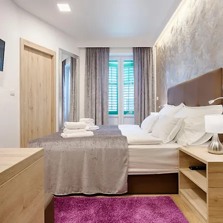 Pearl By Nono Ban Split